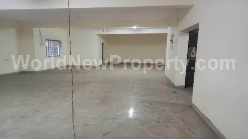 property near by Vadapalani, Karthik  real estate Vadapalani, Commercial for Rent in Vadapalani